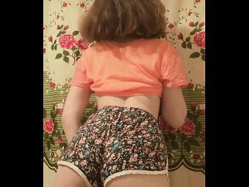 ❤️ מותק צעיר סקסי פושט את המכנסיים הקצרים במצלמה ❤️❌ פורנו תוצרת בית ב-iw.vegasservice.ru ❌️
